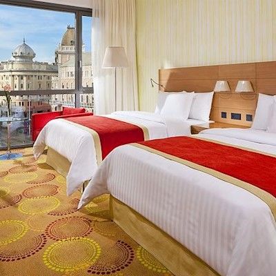 Courtyard By Marriott City Center Hotel
